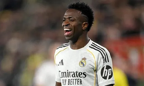 Arbeloa gọi việc sở hữu Vinicius là đặc quyền của Real