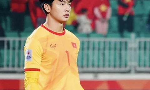 Báo Hàn phát cuồng vì "Cha Eun-woo Việt Nam" Cao Văn Bình