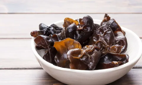 Mộc nhĩ là món ngon bổ nhưng có 3 nhóm người không nên ăn