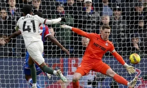 Viên ngọc Estevao rực sáng trong công thức chiến thắng của Chelsea