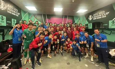 Sao U23 Việt Nam gác lại hào quang để đại chiến V-League