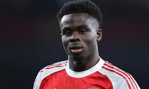 Saka kêu gọi Arsenal thể hiện bản lĩnh sau trận thua MU