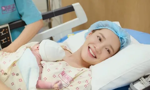 Nhã Phương - Trường Giang âm thầm làm điều đặc biệt cho con thứ 3
