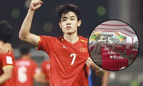 Gia đình Đình Bắc đãi 1800 khách mừng chiến tích U23 châu Á