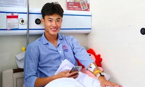 Văn Trường hồi phục tốt, Hiểu Minh mổ thành công