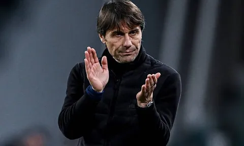 Conte giăng bẫy tại Maradona để bắt bài Chelsea