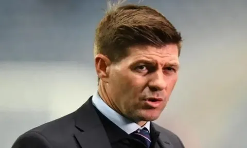 Gerrard chỉ ra áp lực thực sự của Arne Slot