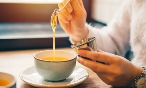 Uống nước mật ong mỗi sáng sau khi thức dậy, 5 thay đổi này sẽ xảy ra trong hệ tiêu hóa