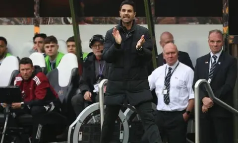 Arteta dùng thiết quân luật giúp Arsenal đua vô địch