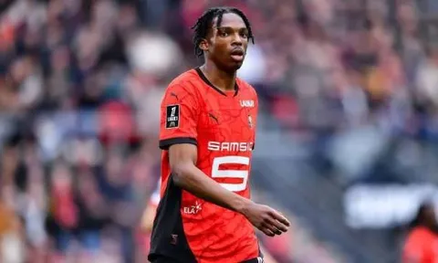 Romano xác nhận Chelsea chạy đua để nổ bom tấn Jacquet