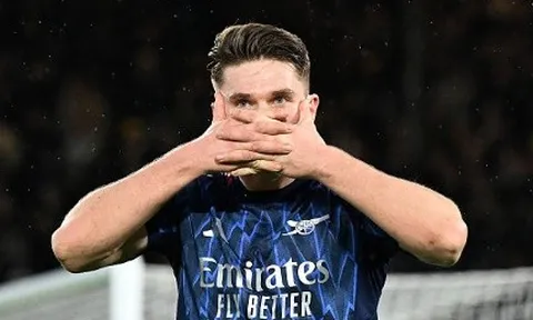 Paul Merson ngỡ ngàng trước sức mạnh của Gyokeres