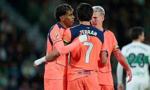 Barca lập kỷ lục xG lịch sử trong ngày hạ gục Elche