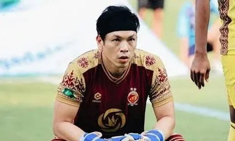 Cựu vương Indonesia dính nghi án bán độ khi thua 0-15