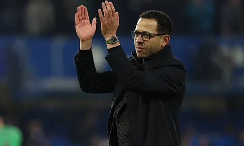 Tài đọc trận đấu của Rosenior là hiểm họa với Arsenal