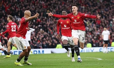 Sesko hóa cứu tinh, MU nối dài mạch thắng dưới thời Carrick
