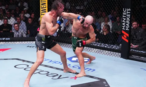 Alexander Volkanovski khẳng định ngôi vương: Chiến thắng bằng bản lĩnh và đẳng cấp trước Diego Lopes