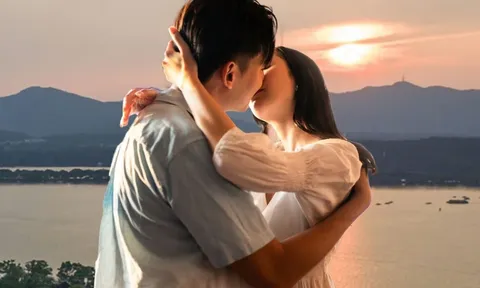 5 kiểu phụ nữ dễ sa "bẫy tình", bất kể tuổi nào cũng khó mà nói chung thủy