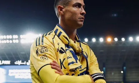 Khi câu chuyện vĩ đại trở thành nhà tù giam lỏng Cristiano Ronaldo