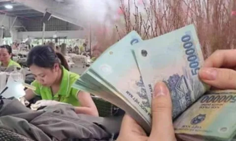 Người có mức lương hơn 970 triệu đồng/tháng nhận thưởng Tết bao nhiêu?