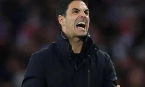Arteta bị phạt thẻ vàng vì cười nhạo trọng tài ở trận đấu Chelsea