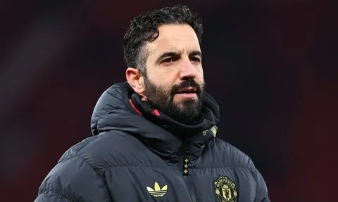 Ruben Amorim hoãn tâm thư chia tay MU vì Carrick