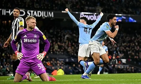 Thắng dễ Newcastle, Man City đấu Arsenal tại chung kết EFL Cup