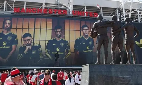 Vết nứt trên đế chế tài chính nghìn tỷ của Man Utd
