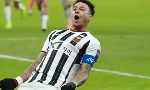 Van Persie muốn đưa Jesse Lingard về Feyenoord