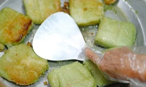 Rán bánh chưng giòn vỏ - mềm nhân, không ngấy