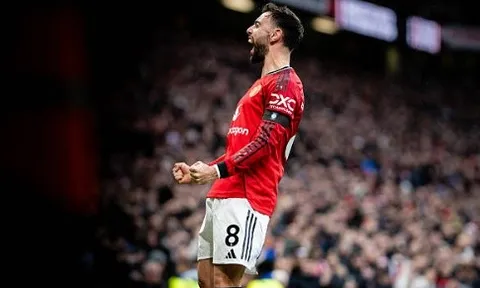 Bruno Fernandes lập công giúp Man Utd nhấn chìm Tottenham