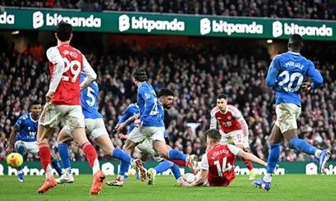 Chuyên gia Sky Sports ca ngợi bàn thắng của Gyokeres