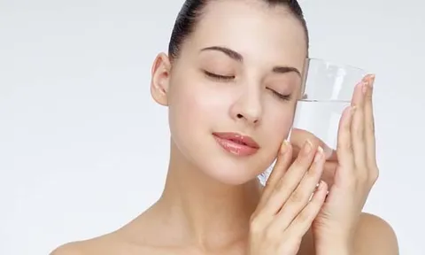 Da sáng lên từng ngày nhờ 5 loại nước quen thuộc