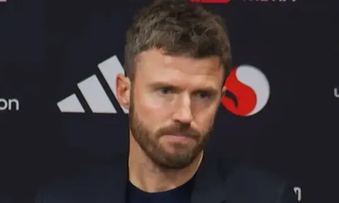 MU hạ Tottenham nhờ "vũ khí bí mật" từ Jonny Evans