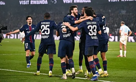 Dembele lập cú đúp, PSG đại thắng Marseille để đòi lại ngôi đầu Ligue 1