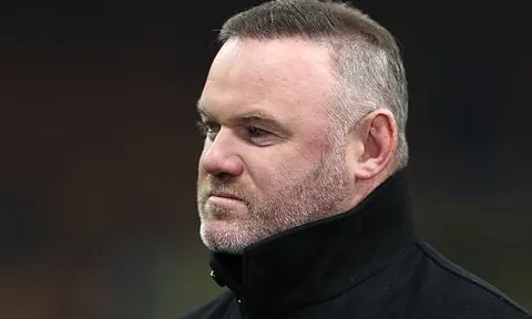 Rooney khẳng định Tottenham đang đua trụ hạng