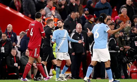 Liverpool trả giá đắt vì canh bạc chợ Đông