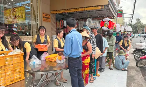 Doanh nghiệp Đồng Tháp lan tỏa giá trị nhân văn qua hoạt động xã hội tại cơ sở y tế