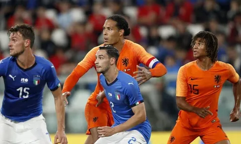 Cái kết buồn của De Sciglio sau lời từ chối Liverpool