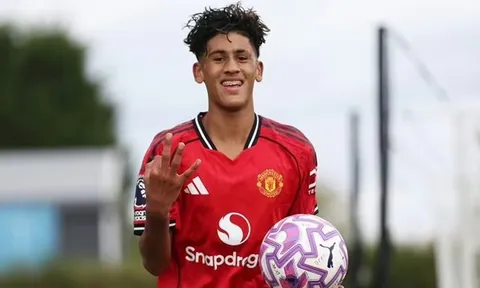 Quy định độ tuổi ngăn JJ Gabriel ra mắt Man United mùa này