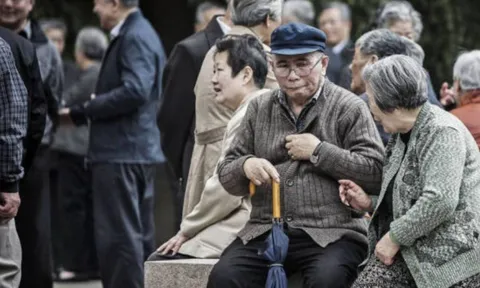 Hối hận cũng muộn: Về già muốn được an yên dù thân thiết đến đậu cũng nên tránh gặp 3 kiểu người này