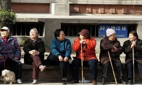 Về già dù nhiều tiền đến mấy cũng nên tránh xa 3 nơi này: Cuộc sống an nhiên đến cuối đời