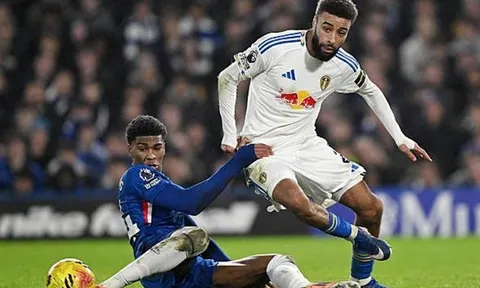 Chelsea nhận lời giải đáp sau bàn thua gây tranh cãi trước Leeds
