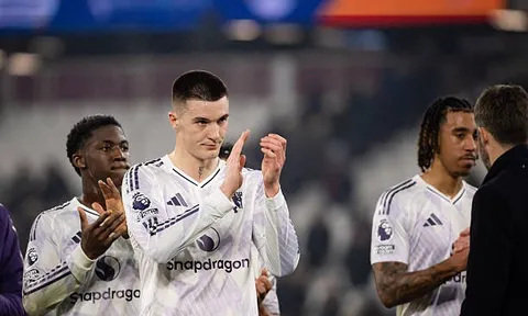 Sesko tỏa sáng phơi bày sai lầm của Carrick