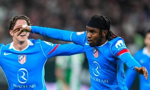 Flick tin Kounde sẽ khóa chặt ngòi nổ Lookman của Atletico