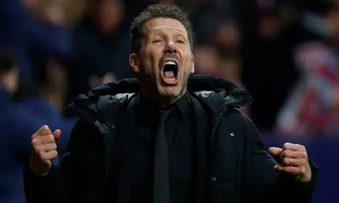 Hansi Flick nếm trái đắng trước đẳng cấp của Simeone