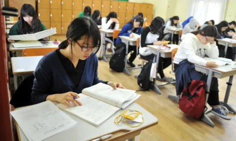 Điểm tiếng Anh thấp kỷ lục, Hàn Quốc mạnh tay cải tổ kỳ thi đại học