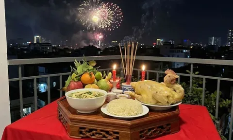 Văn khấn cúng giao thừa Tết Bính Ngọ 2026: Chi tiết văn khấn cho lễ cúng trong nhà và ngoài trời