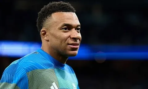 Real Madrid đấu Benfica: Niềm vui Mbappe không khỏa lấp nỗi nhớ Bellingham