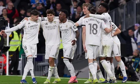 Siêu máy tính dự đoán Real phục hận Benfica