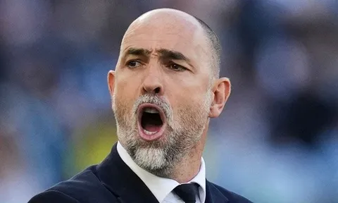Tudor tuyên bố Tottenham không cầu hòa trước Arsenal